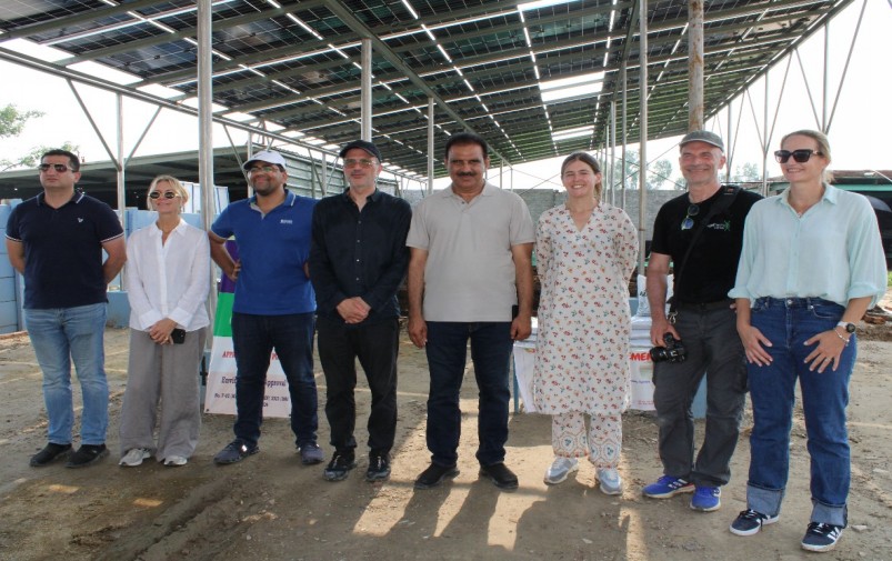 Pakistan Tobacco Company delegation from UK and Pakistan at the ATWM solar-powered facility